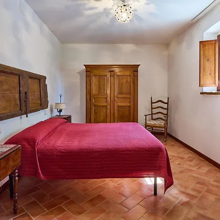 Madona Del Giglio By Mmega וילה