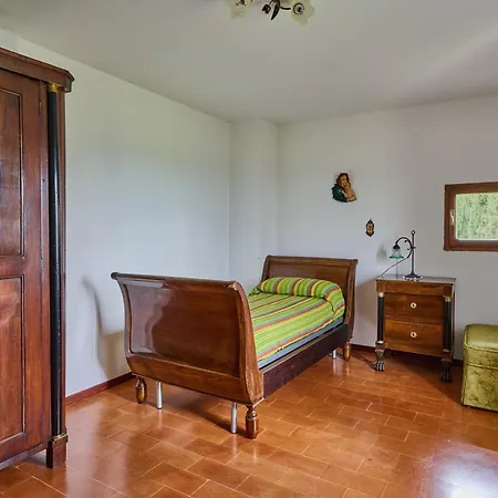 Villa Madona Del Giglio By Mmega Agello