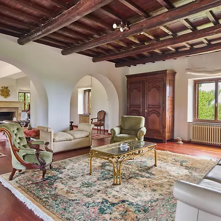 Villa Madona Del Giglio By Mmega *