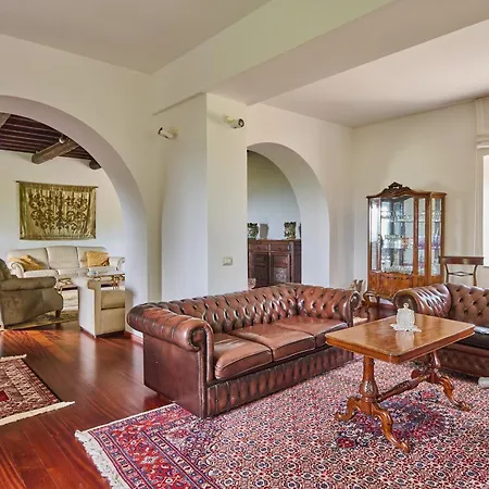 Madona Del Giglio By Mmega *