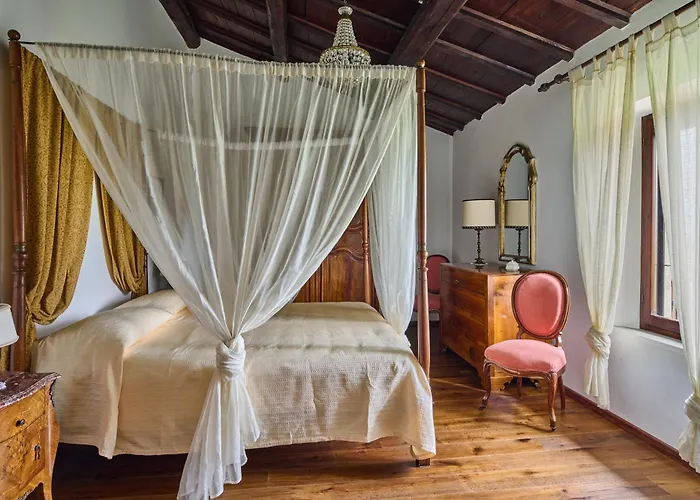 Madona Del Giglio By Mmega *