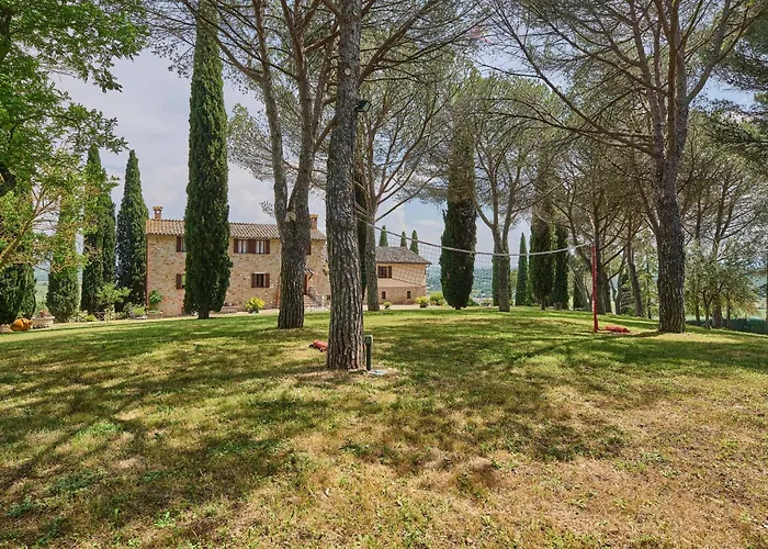 Madona Del Giglio By Mmega